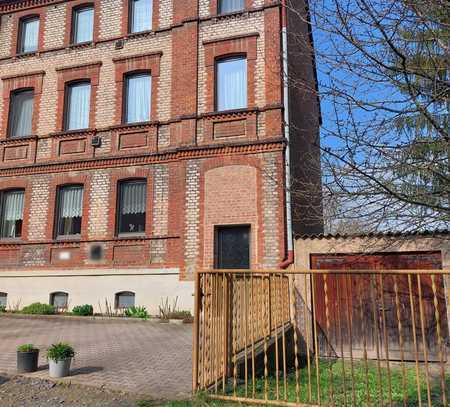 Eigennutzung oder Vermietung - Ihr Haus mit Ausbaupotential in Pößneck!