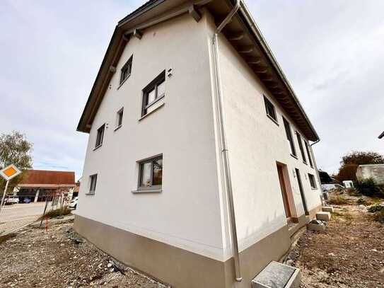 Neubau Erstbezug - Traumhafte Maisonette Wohnung in Jesenwang