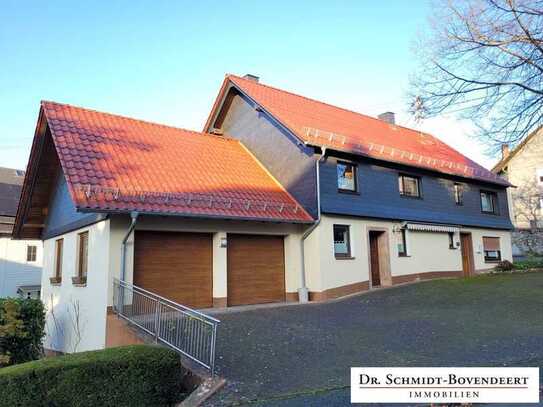 Großzügiges Einfamilienhaus mit eigenem Backes und Doppelgarage in dörflicher Lage nähe Hachenburg!