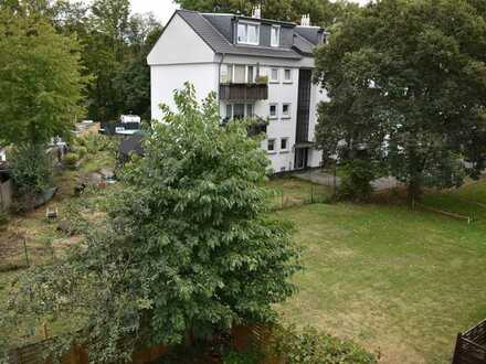 Köln-Mülheim - 3 Zimmerwohnung mit windgeschützter Loggia in grüner Umgebung - WE 17