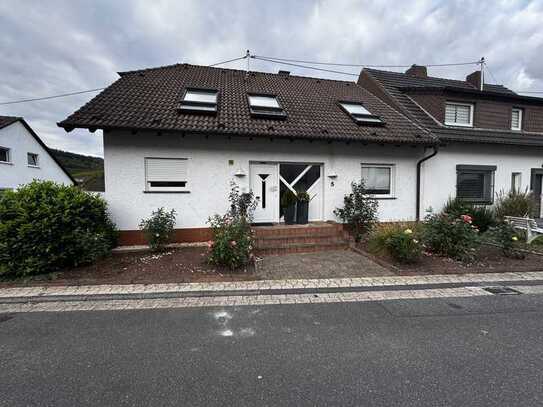 Schönes & charmantes Einfamilienhaus in Koblenz Lay