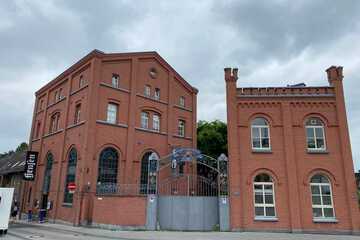 Erstbezug nach Renovierung/ Maisonette Wohnung in alter Brauerei in Mönchengladbach