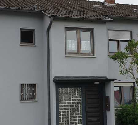 Schöne 3-Zimmer-Wohnung in Koblenz-Karthause mit der Balkone