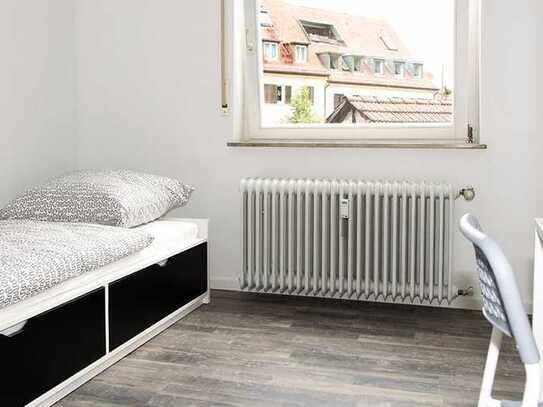 Gästezimmer mit TV, Internet, eigene Küche, Etagendusche/WC, Waschmaschine im Zentrum St