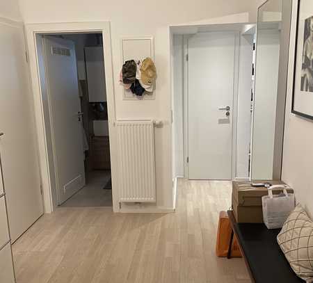 2-Zimmer-Wohnung mit Balkon auf der Gartenseite und EBK in Stuttgart