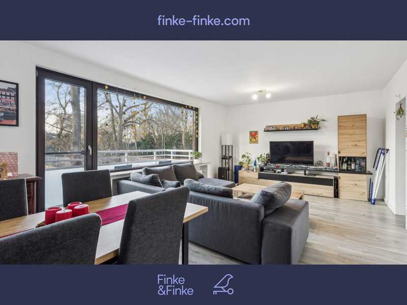 Modernisierte Wohnung mit Balkon und Blick ins Grüne nahe der Hochschule