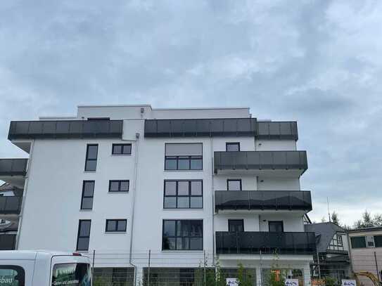 Hochmoderne Penthouse Wohnung in sehr guter Lage in Metternich zum 15.8.2025