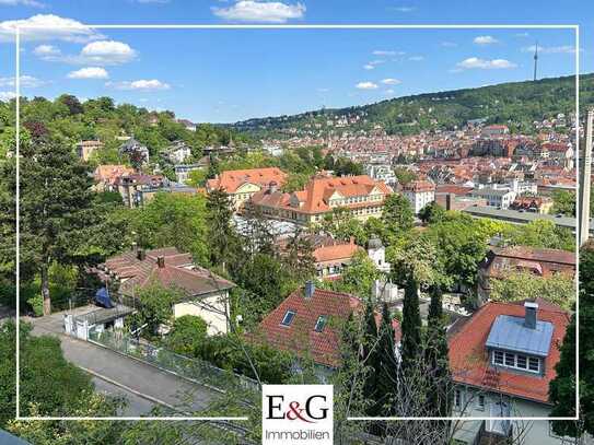 In beherrschender Aussichtslage: Attraktives Villenanwesen mit Panorama-Aussicht