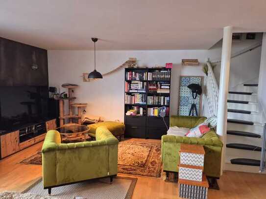 Lichtdurchflutete 3,5-Zimmer-Maisonette mit Balkon und EBK