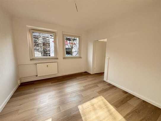 Tolle, frisch renovierte 4 Raumwohnung!