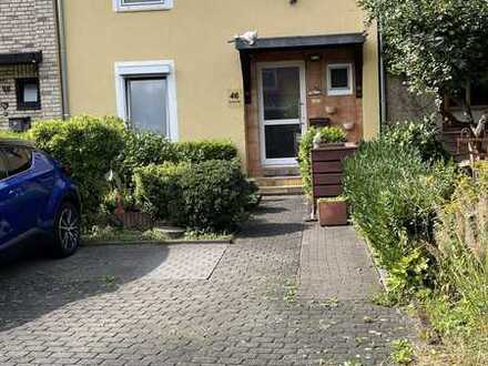 Gemütliches Einfamilienhaus unterteilt in zwei Wohnungen