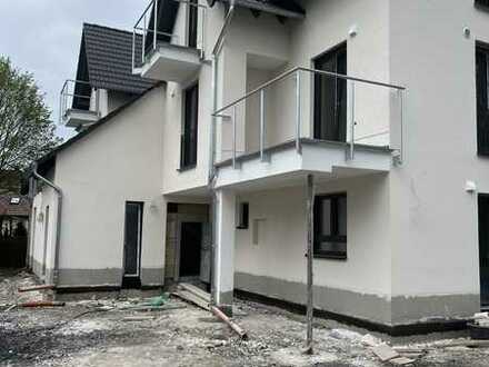Erstbezug mit Balkon: Stilvolle 3-Zimmer-Wohnung in Menden (Sauerland)