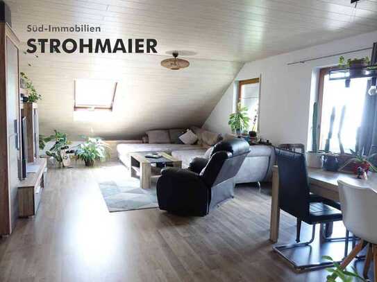 4-Zimmer-Wohnung mit Loggia, Balkon und Stellplätzen