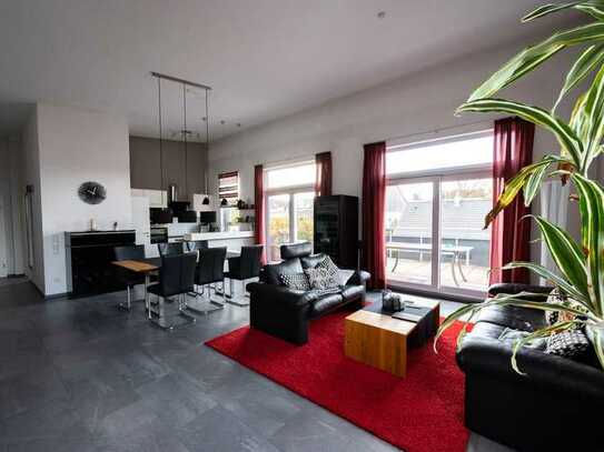 Lichtdurchflutete 3 ½ Zimmer-Penthouse-Whg mit exklusiver Ausstattung !