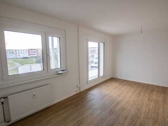 Nachnutzer gesucht! 2-Zimmer + Dusche + Garten...