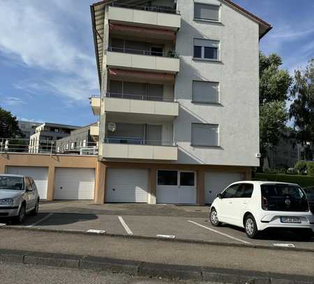 Helle 4-Zimmer-Wohnung mit 92 qm und 2 Balkonen in Göppingen in Top-Lage - Sofort einziehen!