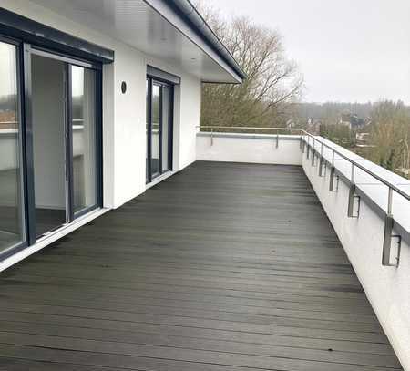 Geräumige Penthousewohnung mit großer Dachterrasse