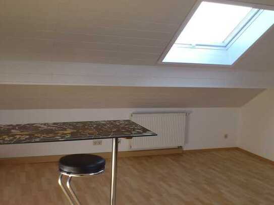 Schöne 2-Zimmer-Wohnung mit EBK in Geislingen-Aufhausen