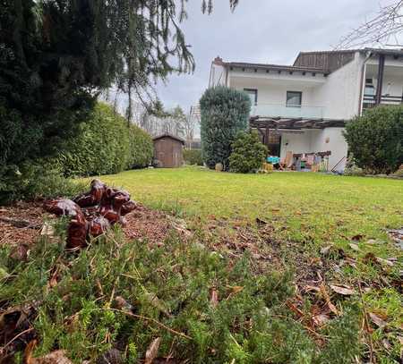 Reiheneckhaus in ruhiger Randlage mit großem Garten