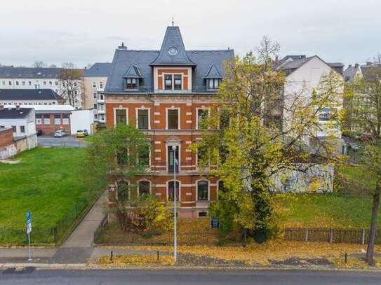 Helle 4-Zimmer-Whg., renoviert, mit französischem Balkon und EBK inklusive