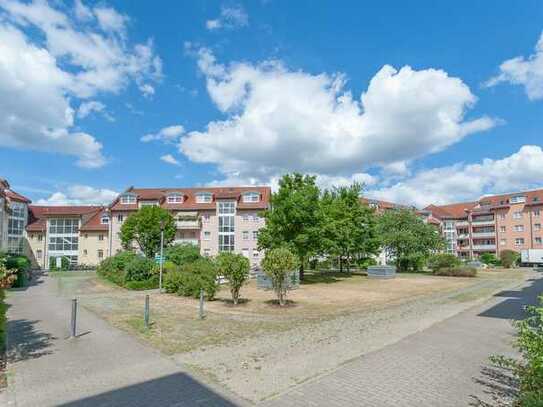 Heinze-Immobilien (IVD): Helle 1-Zimmer-Wohnung mit schönem Ausblick in Bernau-Süd zur Miete