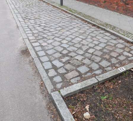 Stellplatz im Freien neu zu vermieten