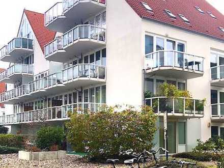 Modernes Apartment in Rheinnähe mit Terrasse EBK, Designmöbel, Garage (Köln-Westhoven)