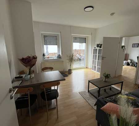 3 Zimmerwohnung mit Einbauküche & XXL Terrasse ab sofort zu vermieten !