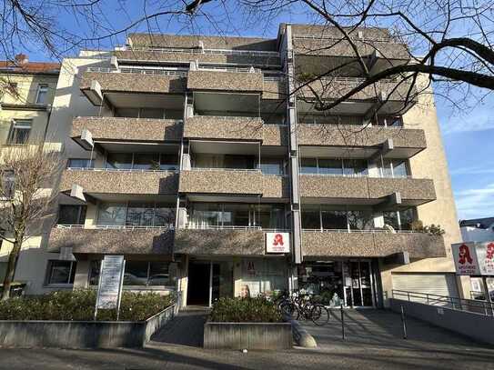 Helle, stilvolle 3,5-Zimmer-Wohnung mit zwei Balkonen, TG in Zoo-Flora-Rhein-Nähe