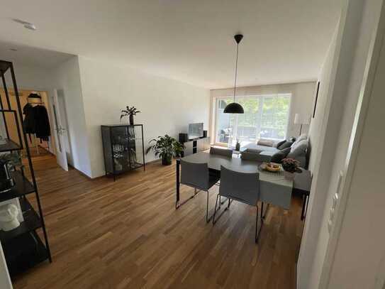 Exklusive, gepflegte 3-Zimmer-Wohnung mit gehobener Innenausstattung mit Balkon und Einbauküche