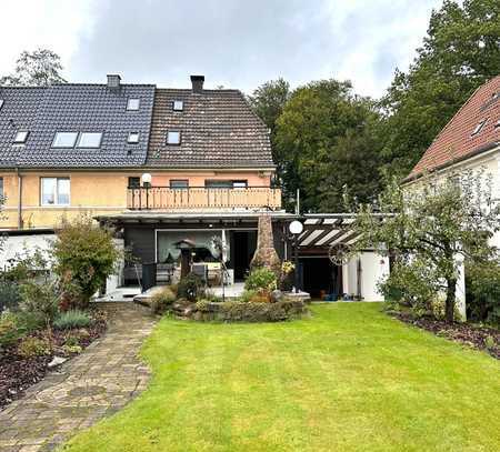 "EHRENsache..." - Familienfreundliches Reihenendhaus zum Wohlfühlen mit Garten in Bochum Weitmar!