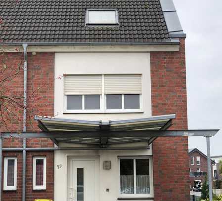 Modernes Reiheneckhaus mit Garten & Carport in Bocholt-Biemenhorst