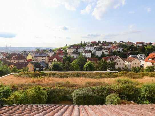 Wunderschöne Wohnung über den Dächern von Untertürkheim