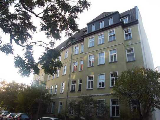 Neu renovierte 4-Raum-Wohnung mit Balkon* in Magdeburg-Sudenburg zu vermieten