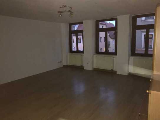 Schöne 1-Raum - 54m2-Wohnung im Zentrum von Radeberg