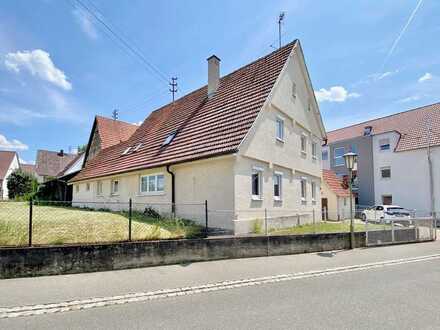 Denkmalgeschütztes Haus mit Scheune und viel Potential!