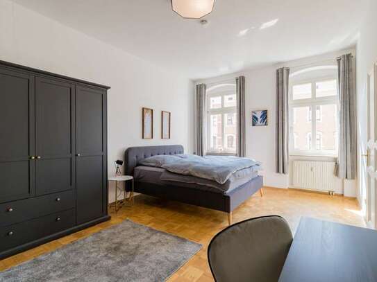 5 Bedrooms apartment in Prenzlauer Berg