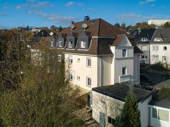 Ansprechendes Mehrgenerationenhaus in familiärer Lage