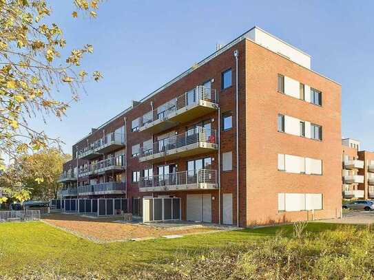 Neuwertige und modern ausgestattete Etagenwohnung mit Sonnenbalkon.