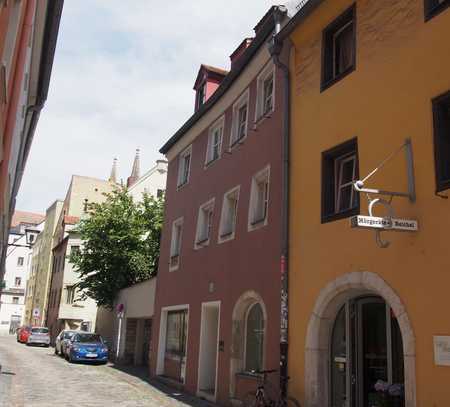1-Zimmer-Galeriewohnung im Altstadtzentrum