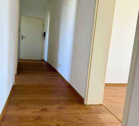 helle 3-Zimmer Wohnung, in A`burg Innenstadt, 64 m2, 750 € kalt