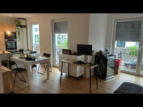 Stilvolle 2-Raum-Wohnung mit gehobener Innenausstattung mit Balkon und EBK in Köln Lindenthal