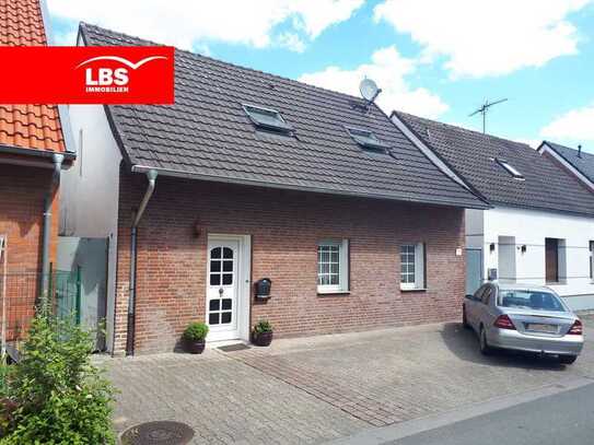 Finanzierbares, modernisiertes Einfamilienhaus in Burgsteinfurt!