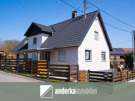 Umfangreich modernisiertes Einfamilienhaus in Hafenhofen zu verkaufen.
