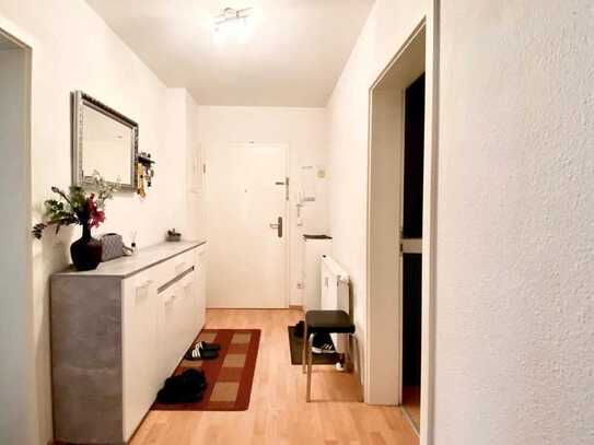 Köln- Kalk! 3 Zi.- 86m² Terrassenwohnung im EG- Gäste WC- TG-Stellplatz