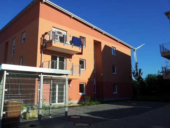 Helle, barrierefreie 2-Zimmer Wohnung mit Balkon in zentraler Lage