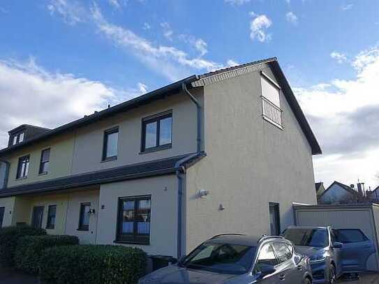 Sehr gepflegtes Einfamilienhaus auf schönem Südgrundstück