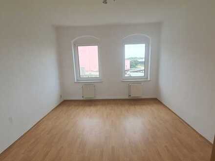 3 Zimmerwohnung frisch renoviert