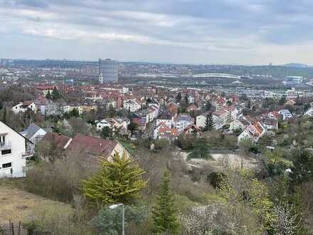 Erstbezug nach Sanierung mit Einbauküche: exklusive 3-Zimmer-Wohnung in Stuttgart