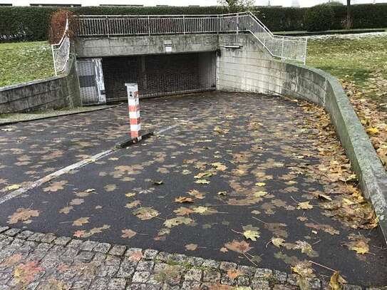 Stellplatz in der Tiefgarage zu vermieten